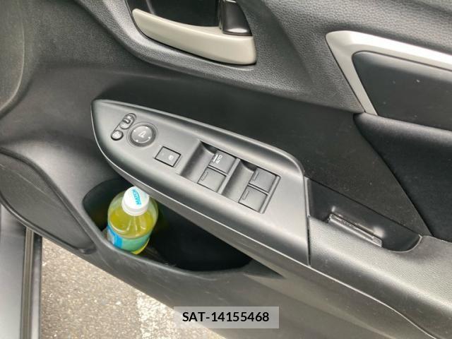 Honda FIT 2017-07 7616532-9