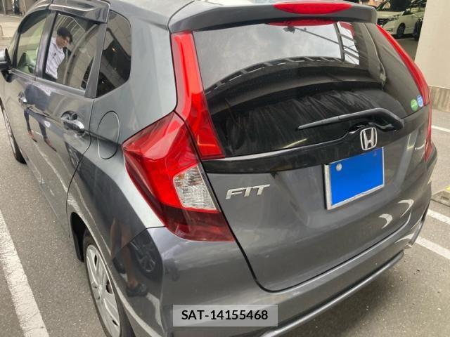 Honda FIT 2017-07 7616532-3