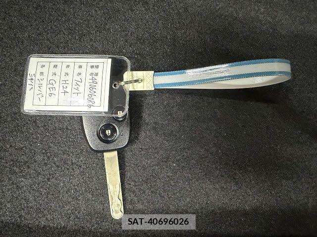Honda FIT 2012-07 7616541-15