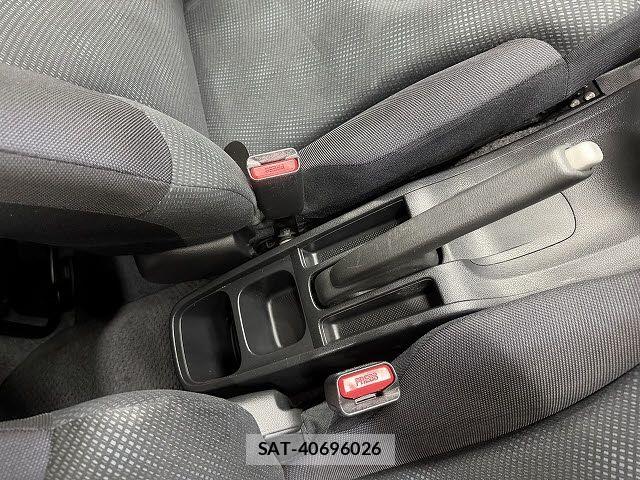 Honda FIT 2012-07 7616541-18