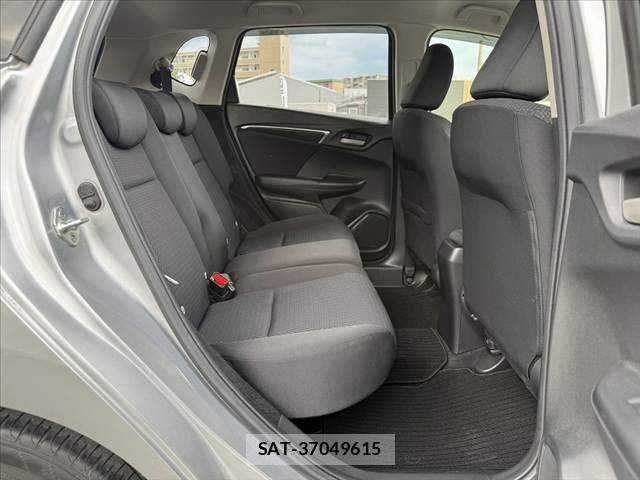 Honda FIT 2017-11 7616531-17