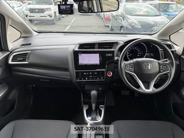 Honda FIT 2017-11 7616531-1