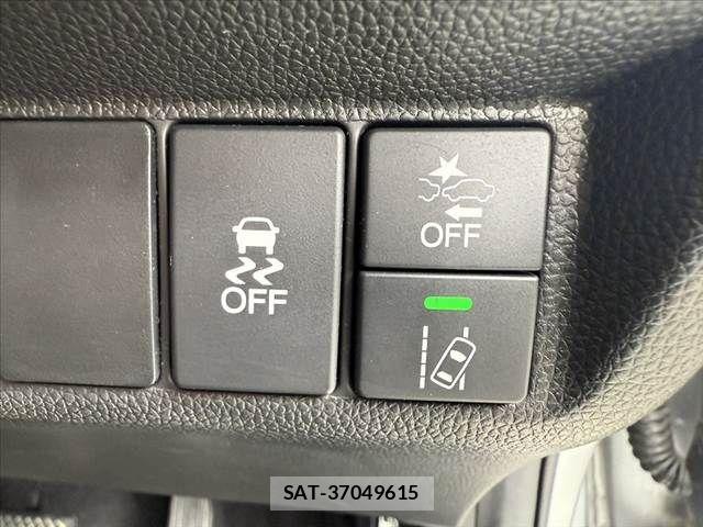 Honda FIT 2017-11 7616531-25