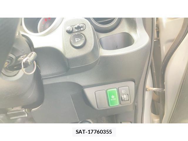 Honda FIT 2011-12 7616553-17