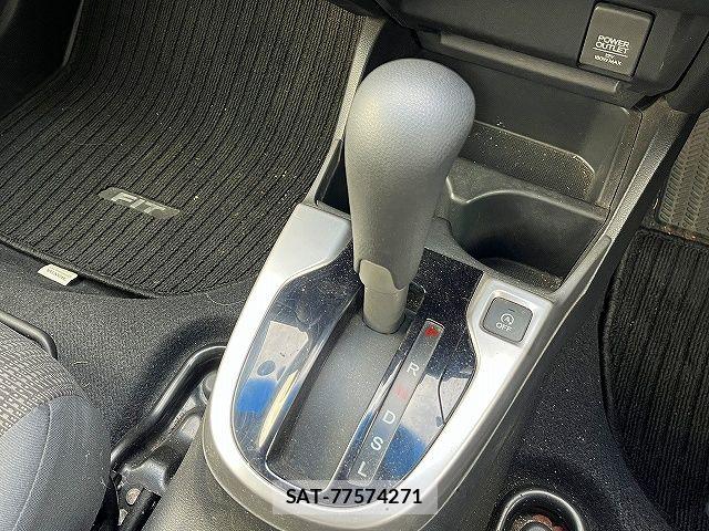 Honda FIT 2013-11 7616534-19