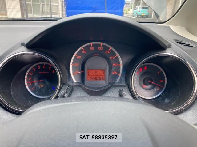 Honda FIT 2013-03 7616558-17