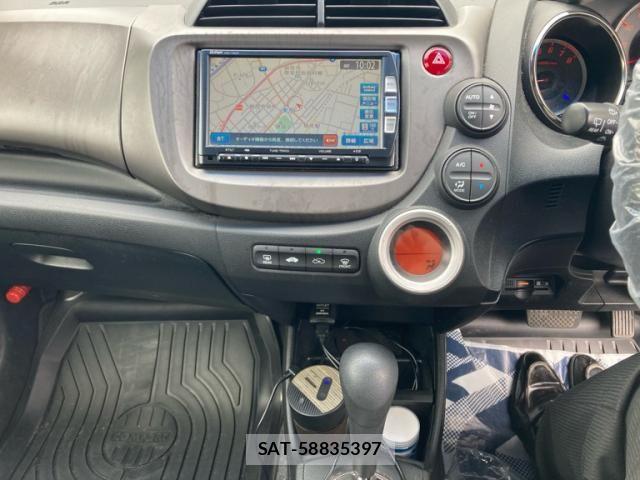 Honda FIT 2013-03 7616558-18