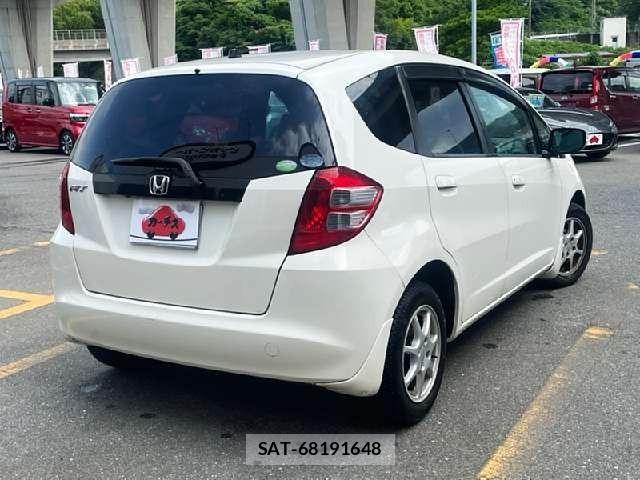 Honda FIT 2010-02 7616543-2