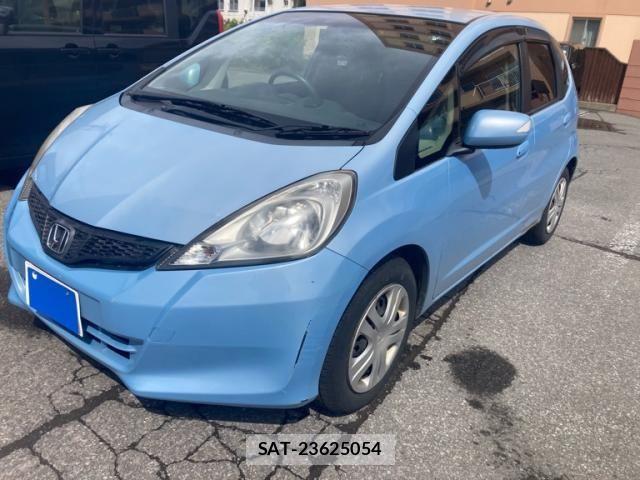Honda FIT 2013-06 7616562-1