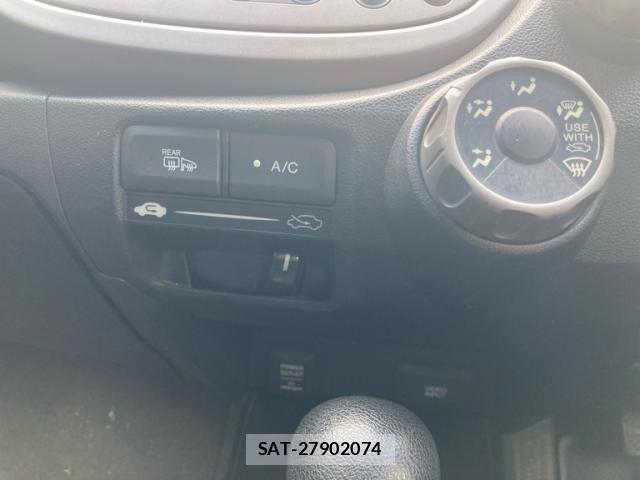 Honda FIT 2009-06 7616555-22