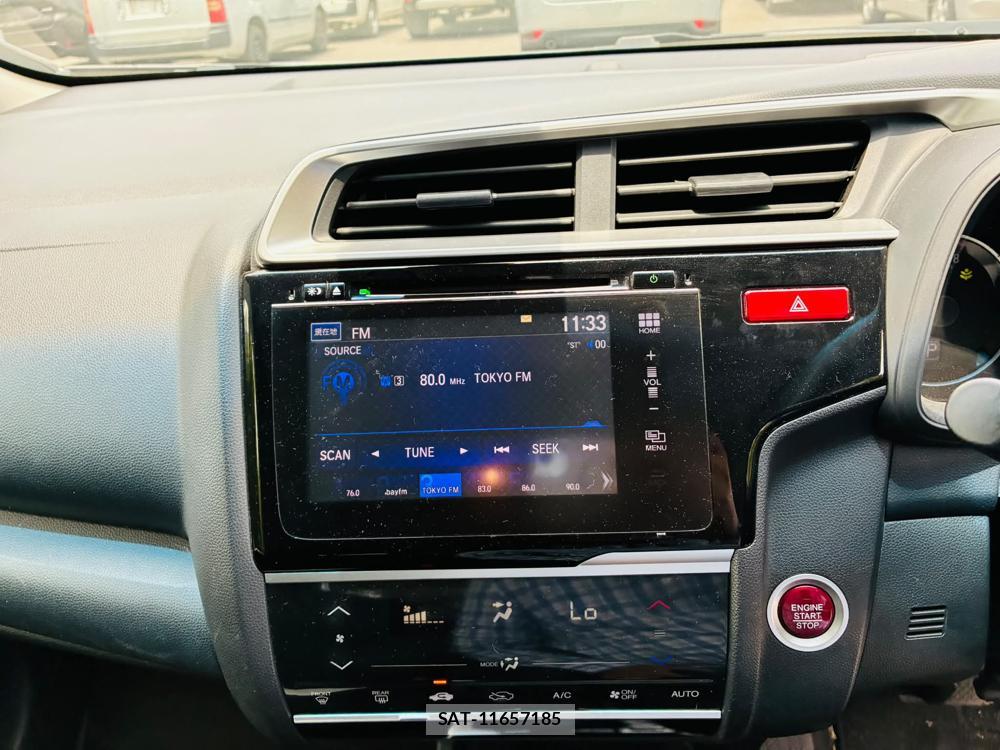 Honda FIT 2013-09 7550582-18