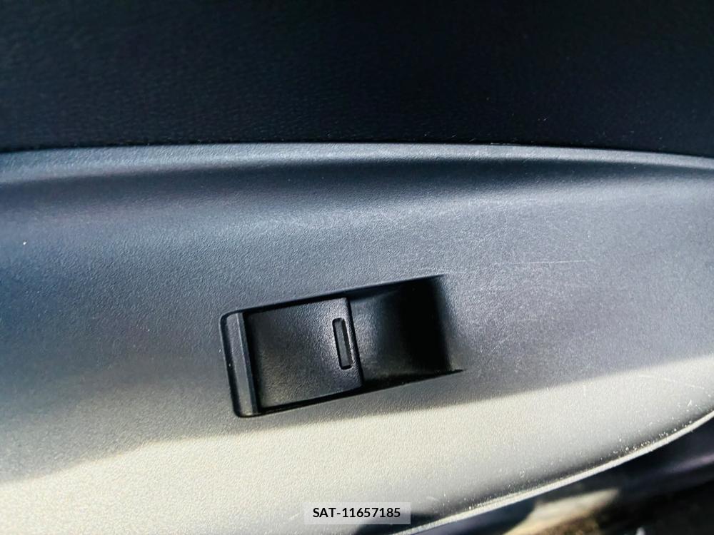 Honda FIT 2013-09 7550582-23