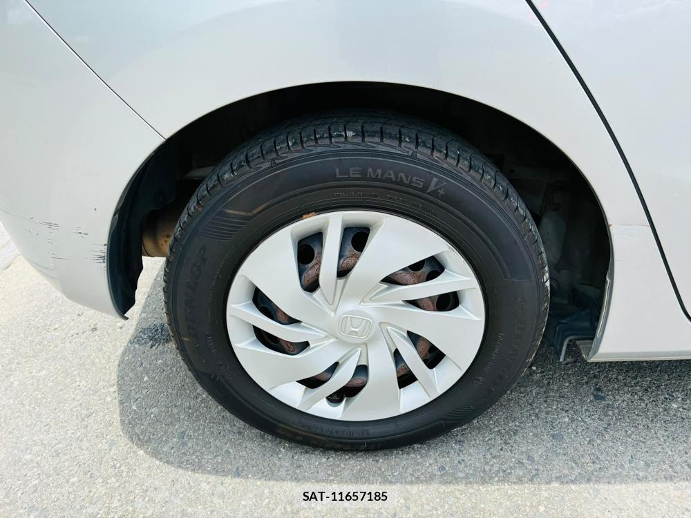 Honda FIT 2013-09 7550582-27
