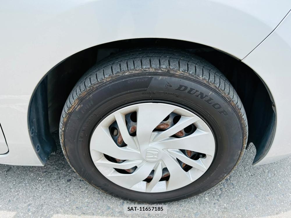Honda FIT 2013-09 7550582-28