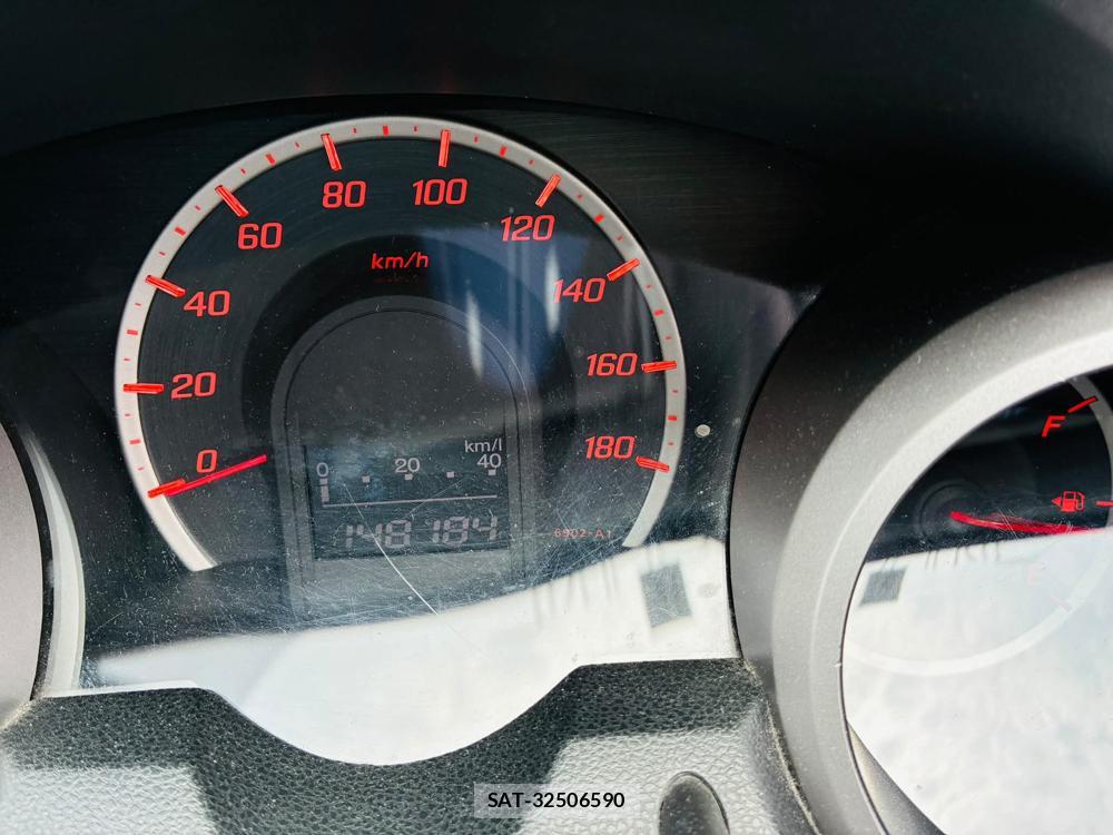 Honda FIT 2009-10 7587126-15