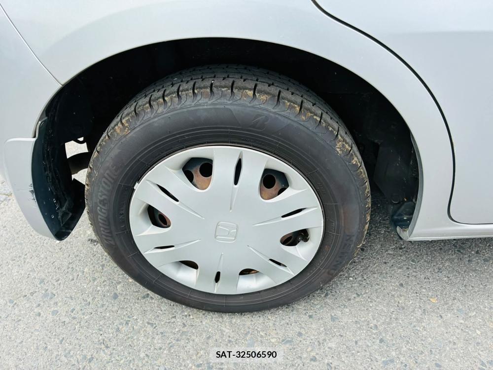 Honda FIT 2009-10 7587126-27