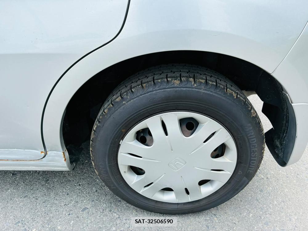 Honda FIT 2009-10 7587126-30