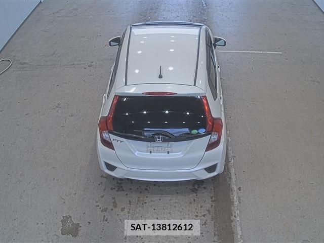 Honda FIT 2014-12 7671727-1