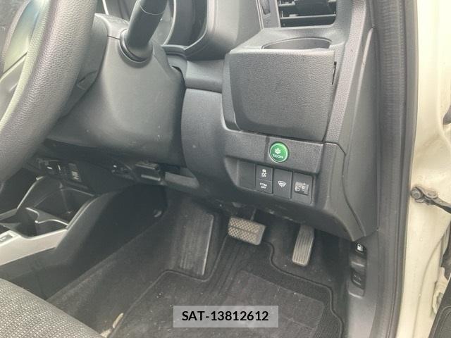 Honda FIT 2014-12 7671727-7