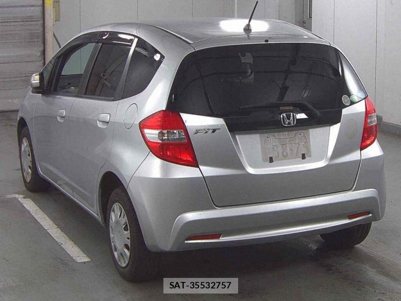 Honda FIT 2012-01 7686363-2
