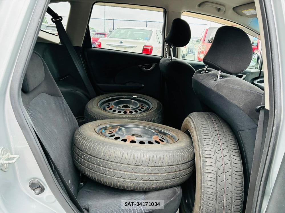 Honda FIT 2012 7312500-8