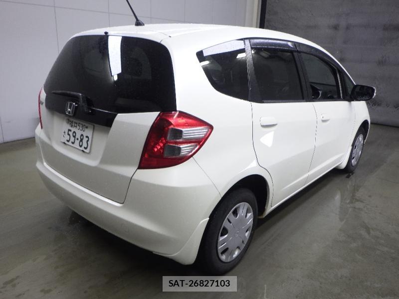 Honda FIT 2010-06 7711226-1