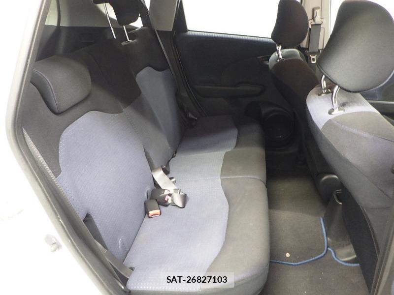 Honda FIT 2010-06 7711226-4
