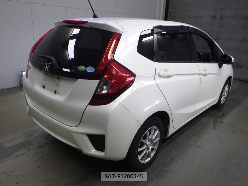Honda FIT 2013-09 7711224-1
