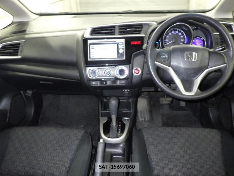 Honda FIT 2013-11 7711229-6