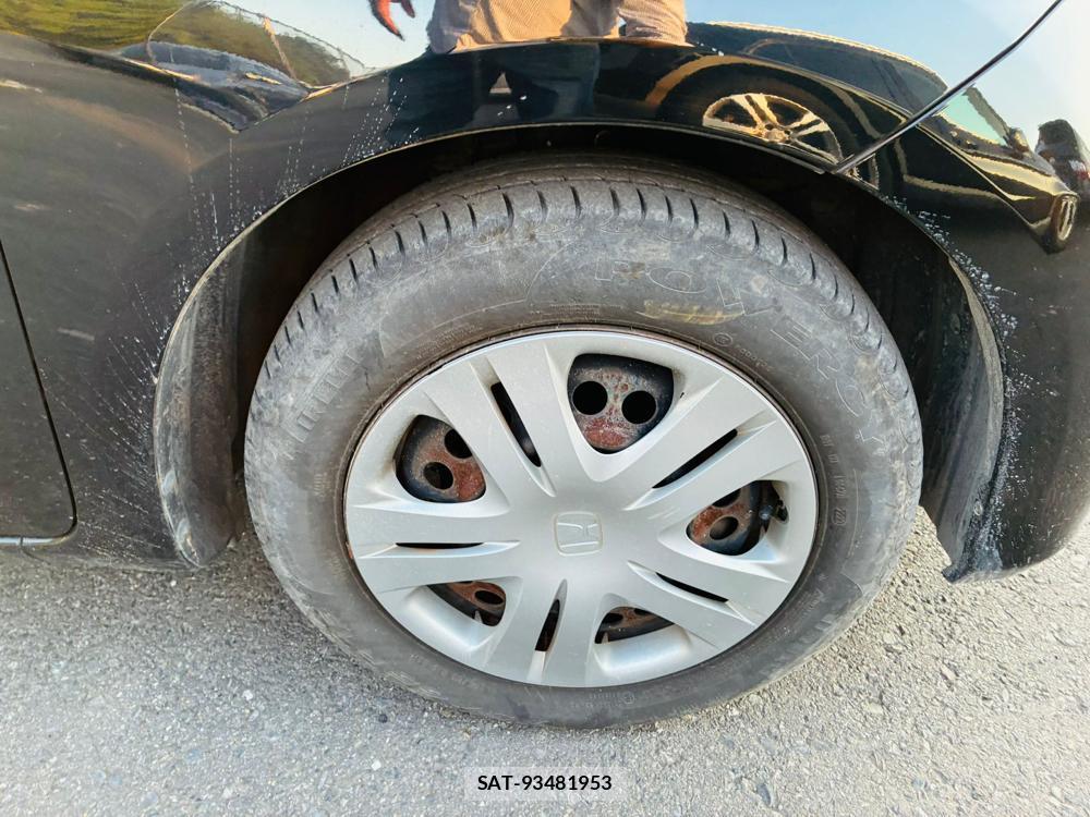 Honda FIT 2012-07 7671729-28