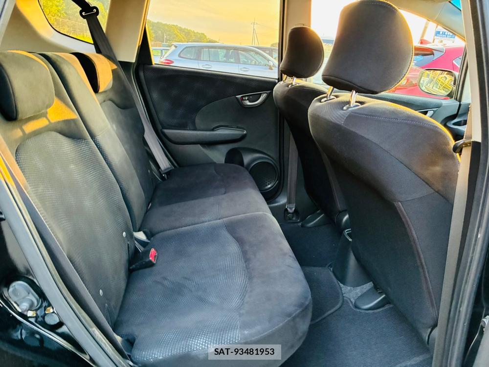 Honda FIT 2012-07 7671729-8