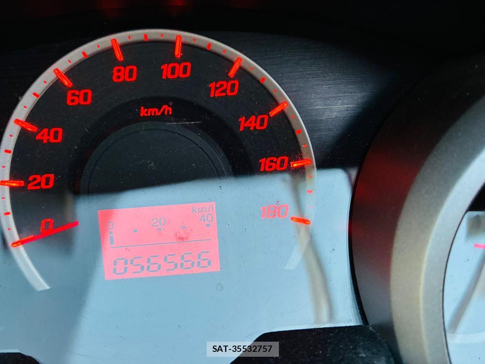 Honda FIT 2012-01 7686363-15
