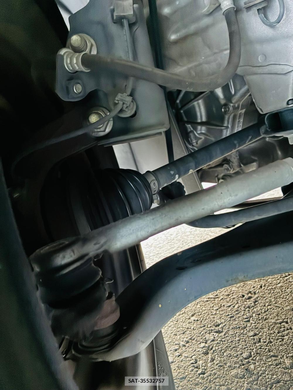 Honda FIT 2012-01 7686363-34