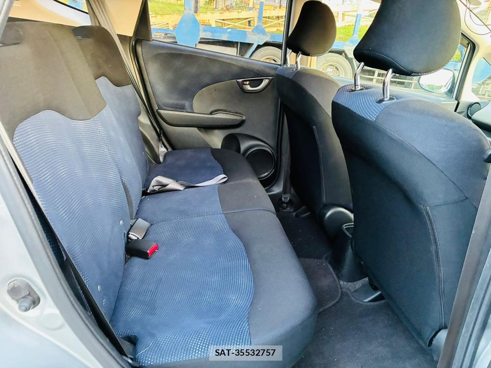 Honda FIT 2012-01 7686363-8