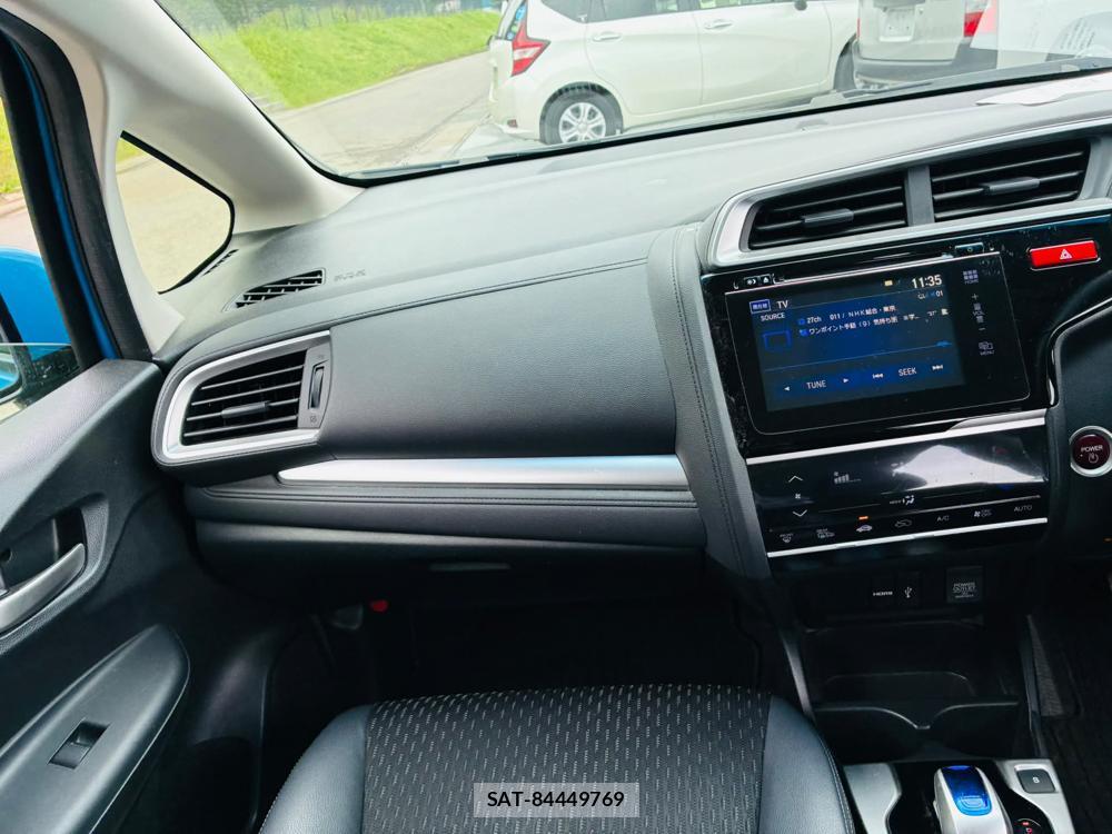 Honda FIT HYBRID 2014-04 7718231-16