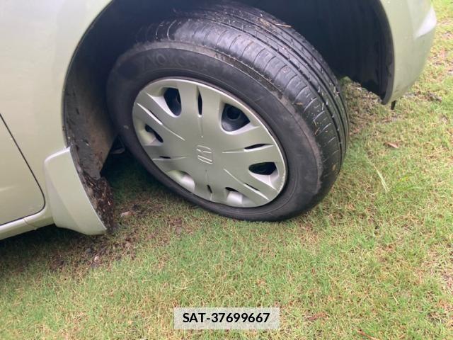 Honda FIT 2008-02 7723347-11