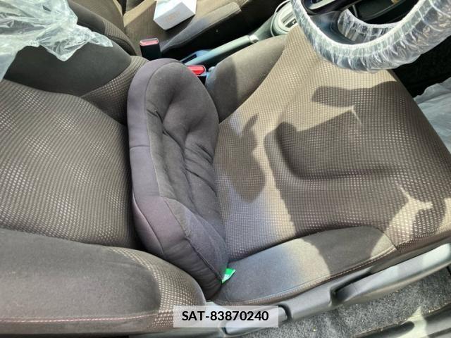 Honda FIT 2012-07 7723345-19