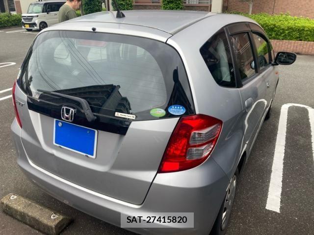 Honda FIT 2009-07 7723338-2