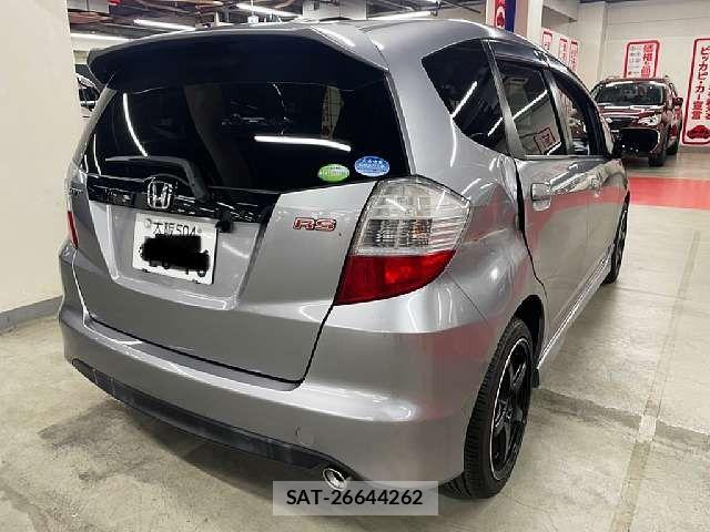 Honda FIT 2010-01 7723327-2