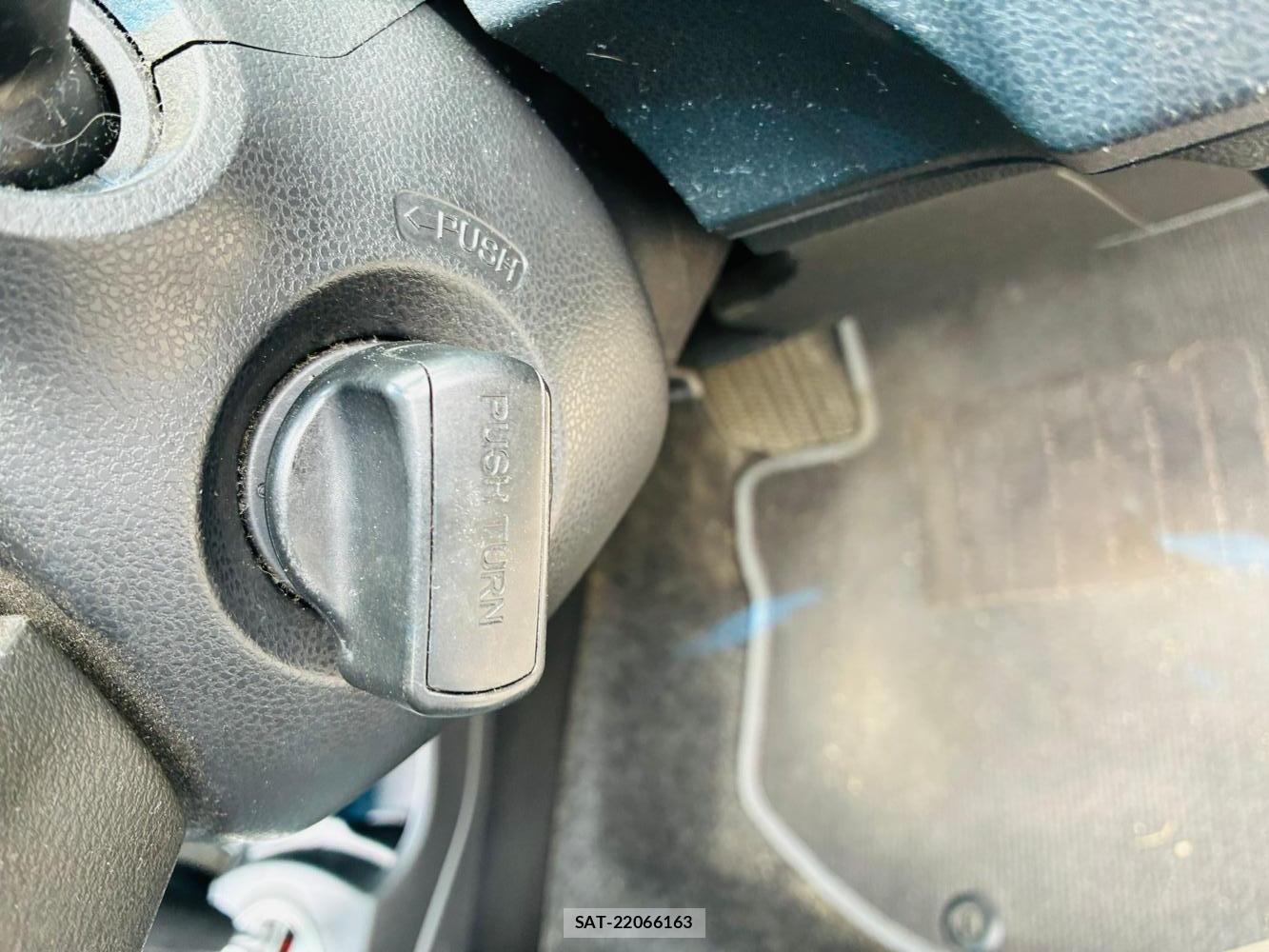 Honda FIT 2009-06 7609377-16