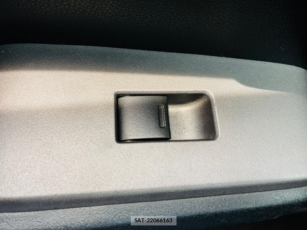 Honda FIT 2009-06 7609377-23