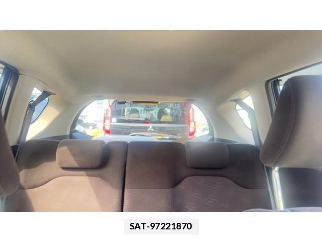 Honda FIT 2011-12 7723336-13