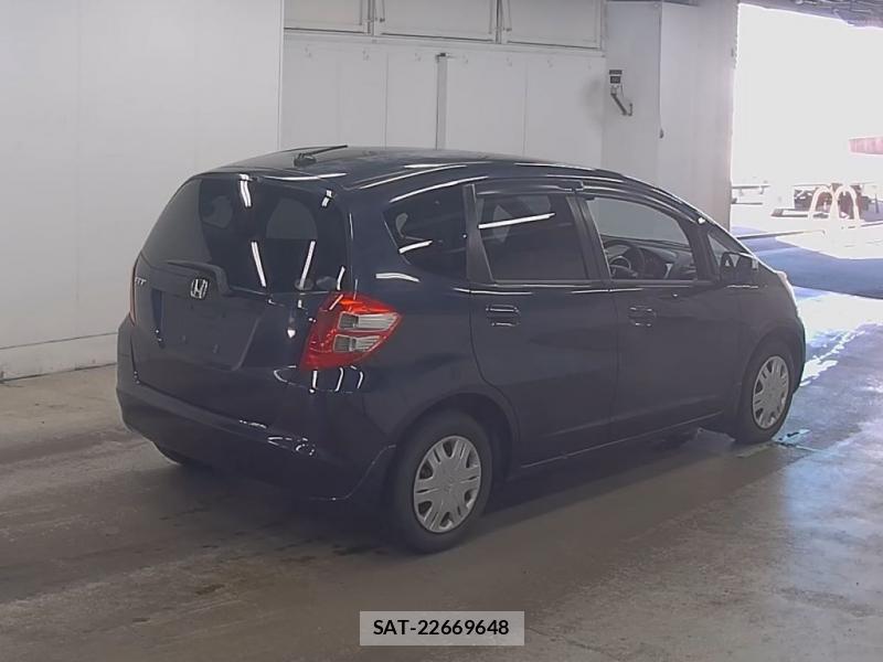 Honda FIT 2008-05 7736073-1
