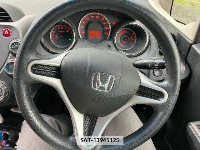 Honda FIT 2011-09 7784912-6