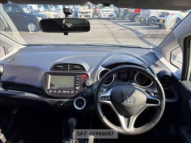 Honda FIT 2007-12 7784919-1