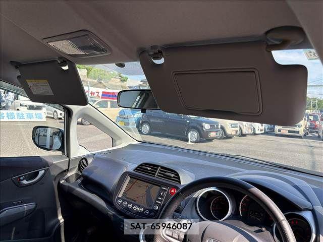 Honda FIT 2007-12 7784919-24