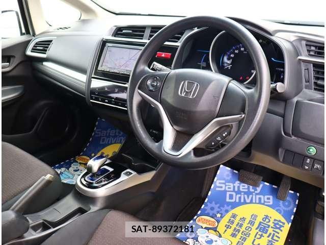 Honda FIT 2015-03 7784922-10