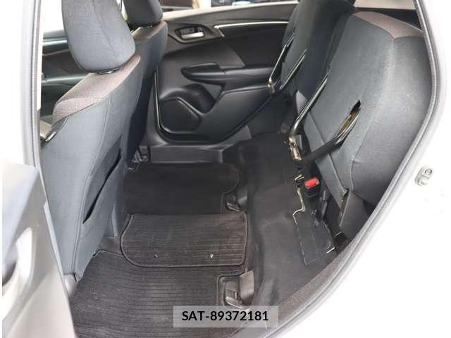 Honda FIT 2015-03 7784922-28