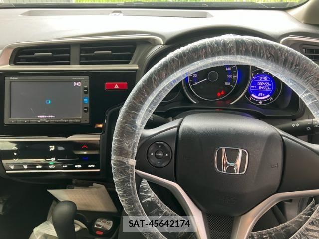 Honda FIT 2016-10 7784920-21