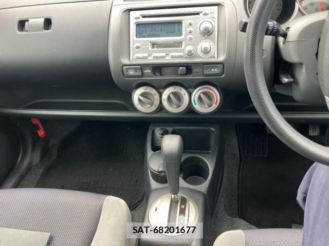 Honda FIT 2006-02 7784901-15